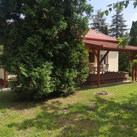 Σπίτι διακοπών Julia Vendeghaz Balatonkeresztúr