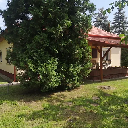 Σπίτι διακοπών Julia Vendeghaz *