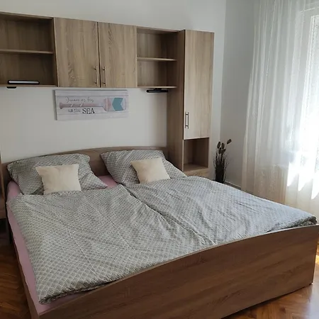 Holiday home Julia Vendeghaz Balatonkeresztur
